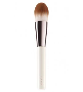 DE FOUNDATION BRUSH VAN CREME DE LA MER